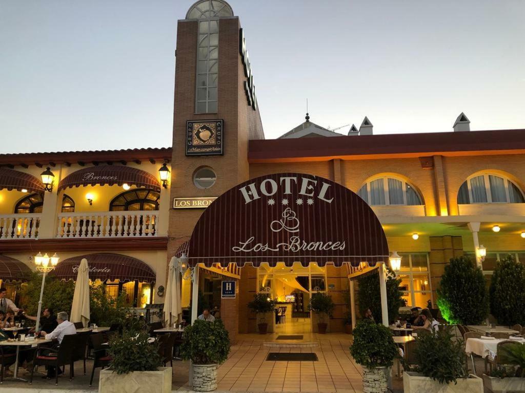 Los Bronces Lucena Exterior photo